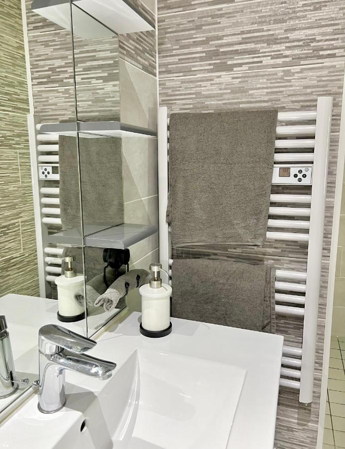Charmant Studio Au Coeur Du Centre Ville Chagny  Ngoại thất bức ảnh